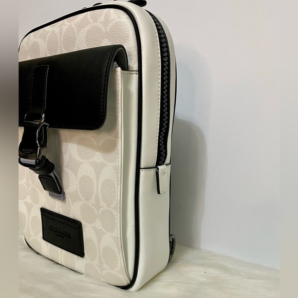Men’s Coach Backpack Bum Track Pack Color Block Bag White C Monogram NWT - Picture 5 of 13